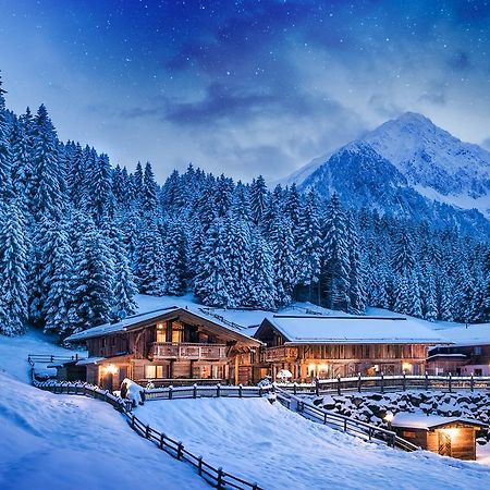 Вілла Gletscher-Chalet Stubai Нойштіфт-ім-Штубайталь Екстер'єр фото